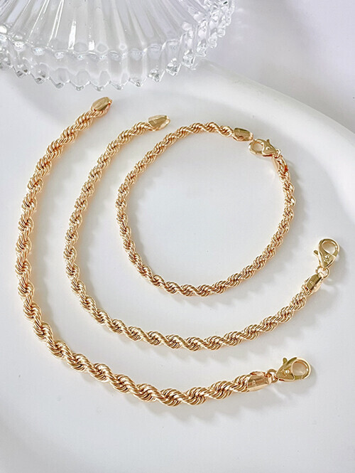 14K 18K 꽈베기 체인 팔찌 (중 사이즈)