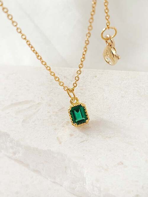 24K 순금 3.75g 엠보 바게트 에메랄드 목걸이 (+18K붕어장식)
